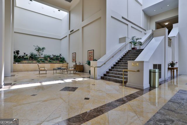 1280 W Peachtree Street NW 1402, Atlanta, GA 30309