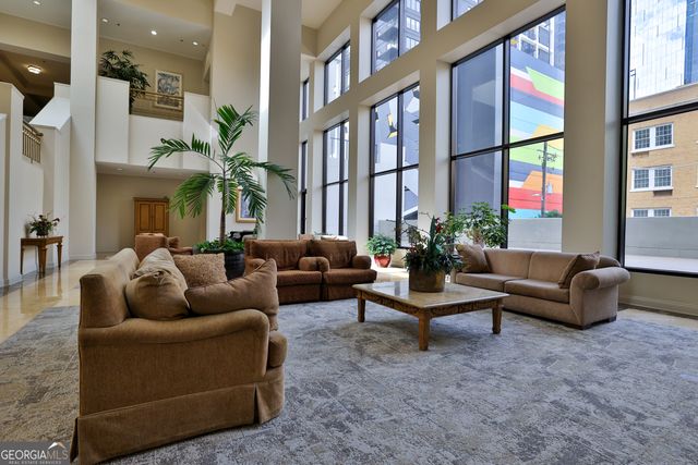 1280 W Peachtree Street NW 1402, Atlanta, GA 30309