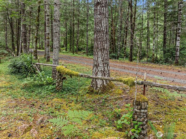 101 NE Smithy Forge Lane, Belfair, WA 98528