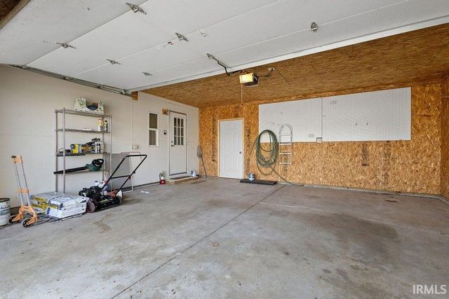 6468 N Bedford Bay Court, Monon, IN 47959