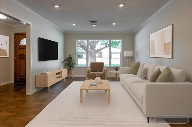 5613 Morley Avenue, Fort Worth, TX 76133