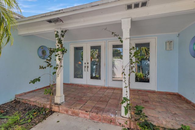 135 Harvard Drive, Lake Worth Beach, FL 33460
