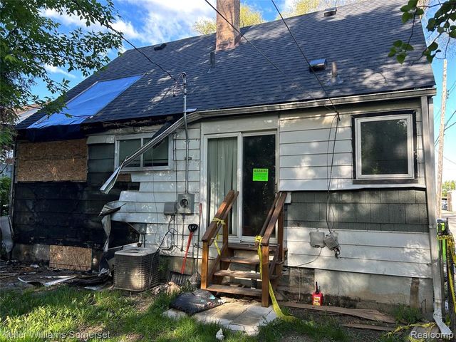 22540 Normandy Avenue, Eastpointe, MI 48021