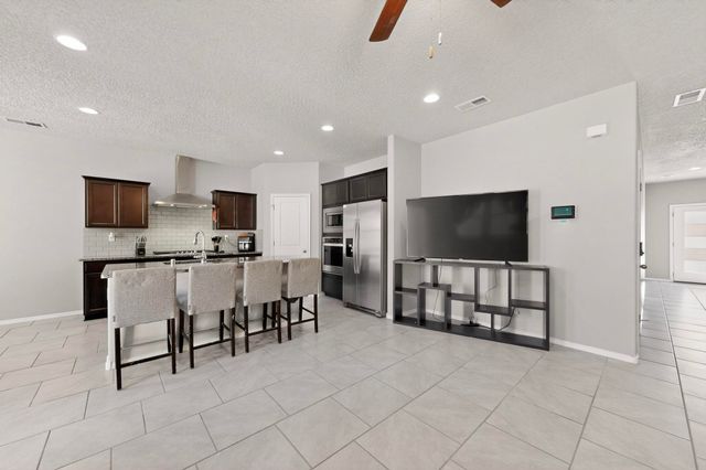 1916 Hubbard Street SE, Albuquerque, NM 87123