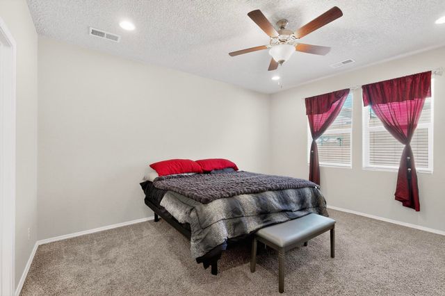 1916 Hubbard Street SE, Albuquerque, NM 87123