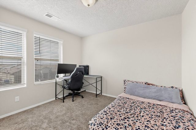 1916 Hubbard Street SE, Albuquerque, NM 87123