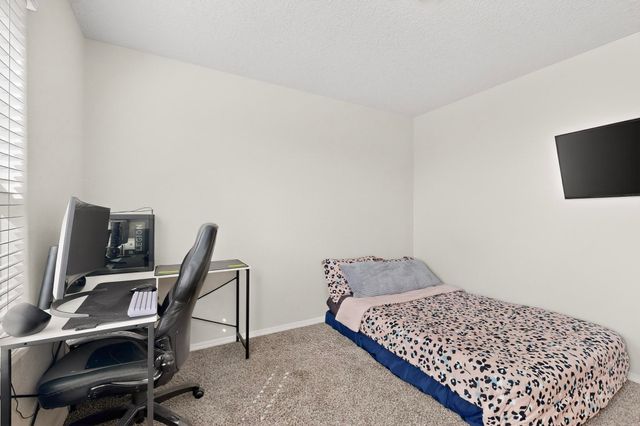 1916 Hubbard Street SE, Albuquerque, NM 87123