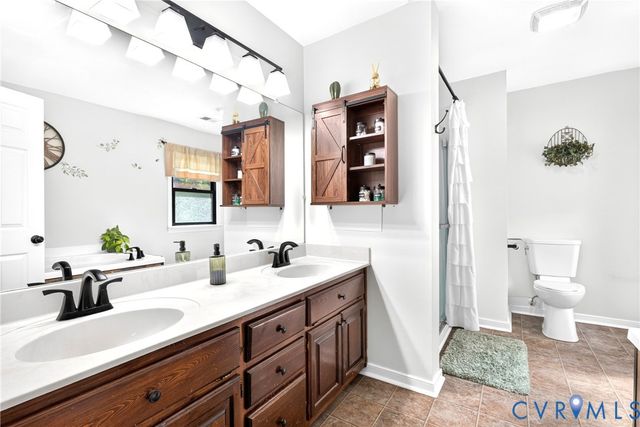 14580 Makenzie Lee Rd, Disputanta, VA 23842