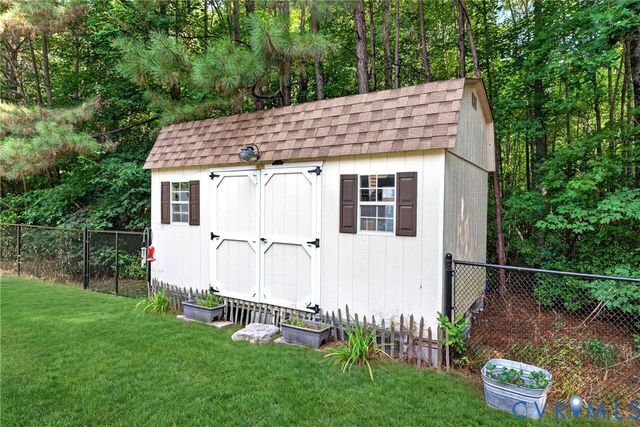 14580 Makenzie Lee Rd, Disputanta, VA 23842