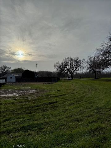 8220 Marek Road, Los Molinos, CA 96055