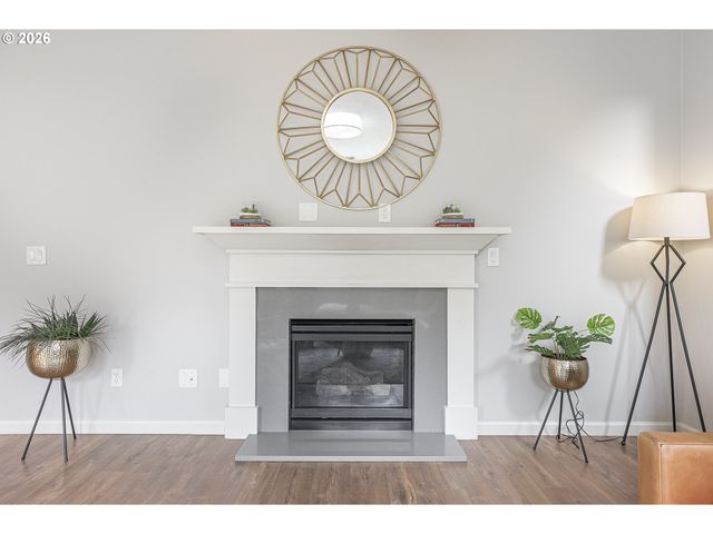 316 Nw CAMP IRELAND St, Hillsboro, OR 97124