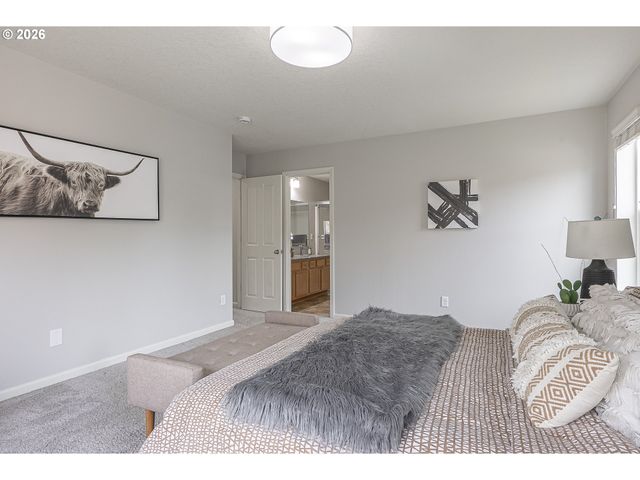 316 Nw CAMP IRELAND St, Hillsboro, OR 97124