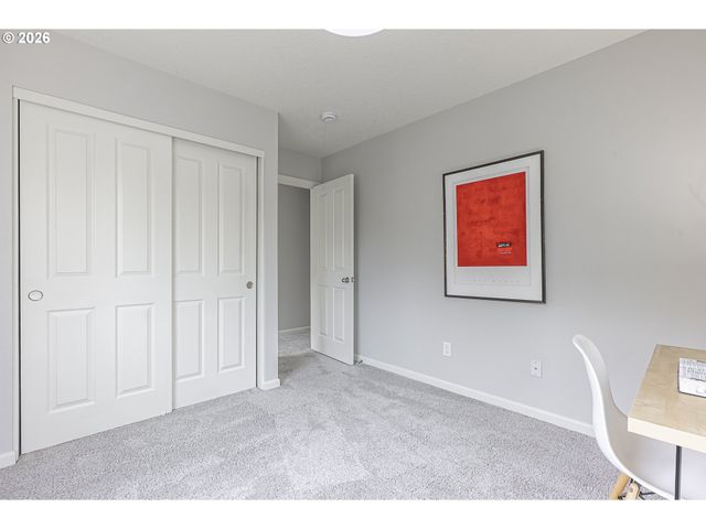 316 Nw CAMP IRELAND St, Hillsboro, OR 97124