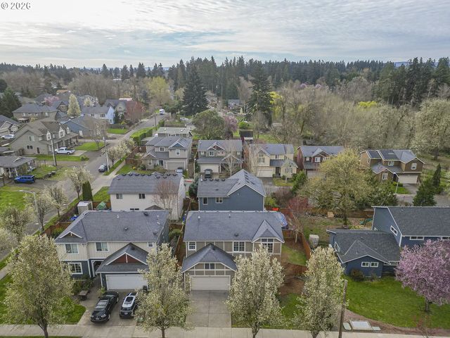 316 Nw CAMP IRELAND St, Hillsboro, OR 97124