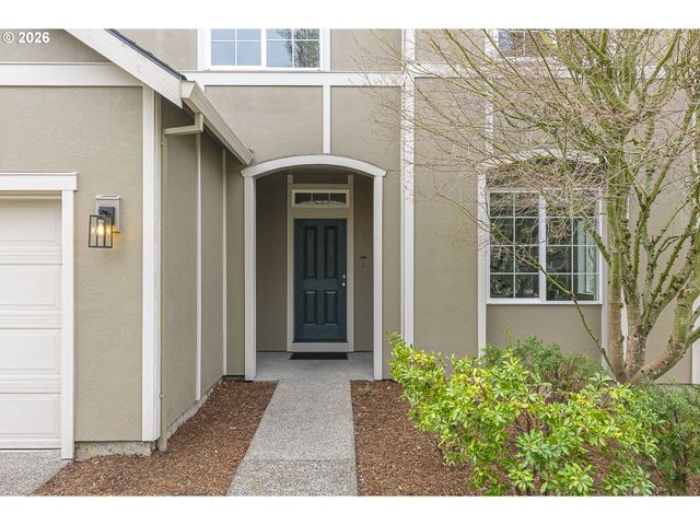 316 Nw CAMP IRELAND St, Hillsboro, OR 97124