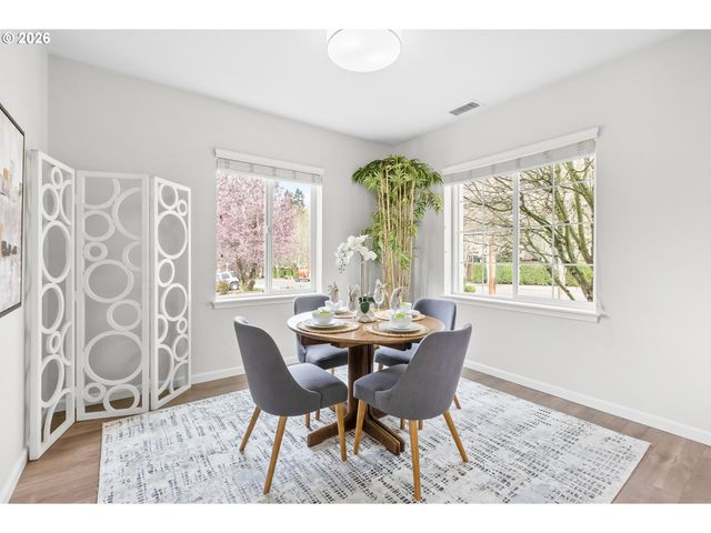 316 Nw CAMP IRELAND St, Hillsboro, OR 97124