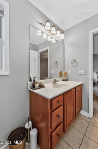 4303 Consaul Road, Niskayuna, NY 12304