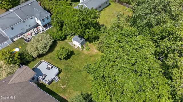 4303 Consaul Road, Niskayuna, NY 12304
