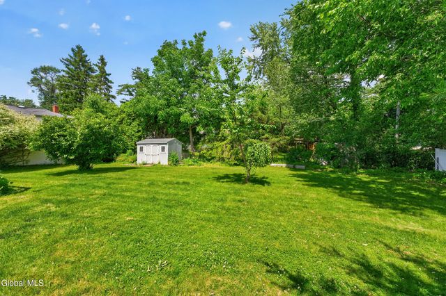 4303 Consaul Road, Niskayuna, NY 12304