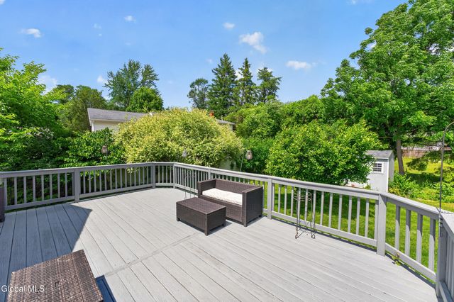 4303 Consaul Road, Niskayuna, NY 12304