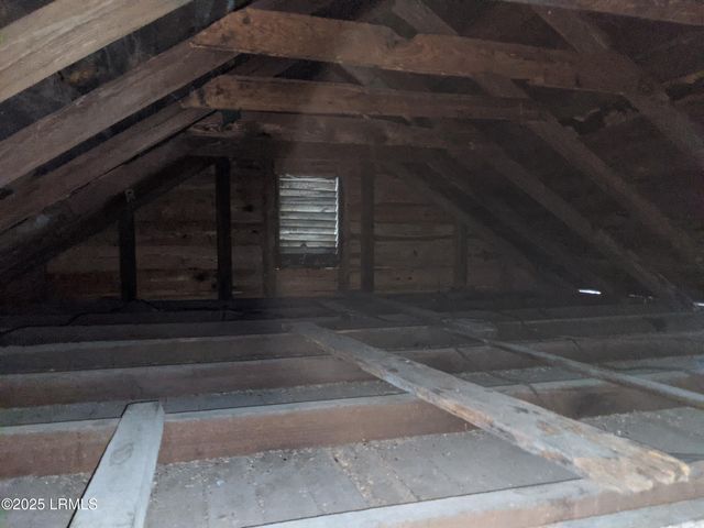 931 9th Street, Port Royal, SC 29935