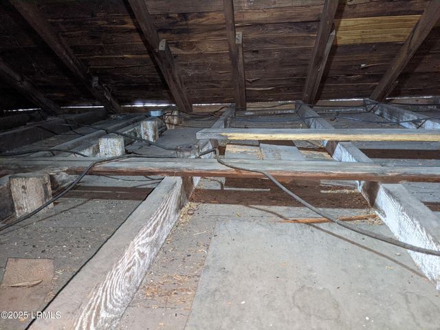 931 9th Street, Port Royal, SC 29935