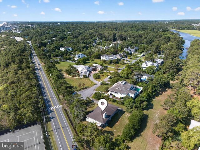 1 TIDEWATERS RD, Rehoboth Beach, DE 19971