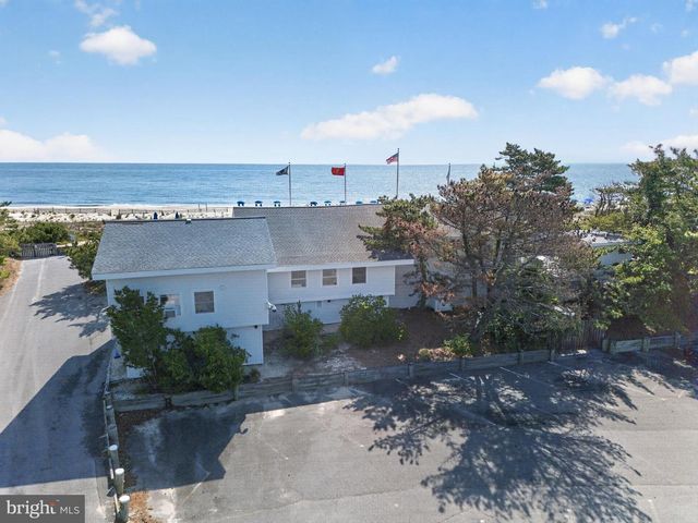 1 TIDEWATERS RD, Rehoboth Beach, DE 19971