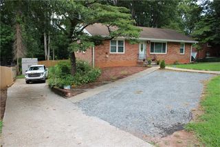 2059 Clearwater SE Drive, Marietta, GA 30067