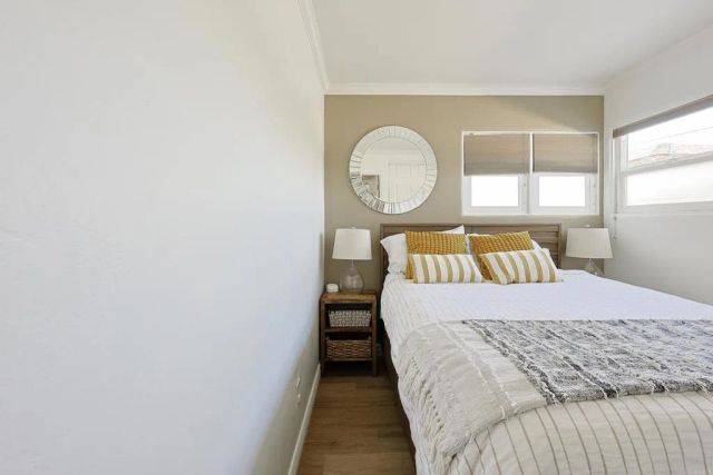 207 C Avenue, Coronado, CA 92118