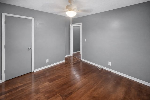 2641 Combs Dr, Nashville, TN 37207