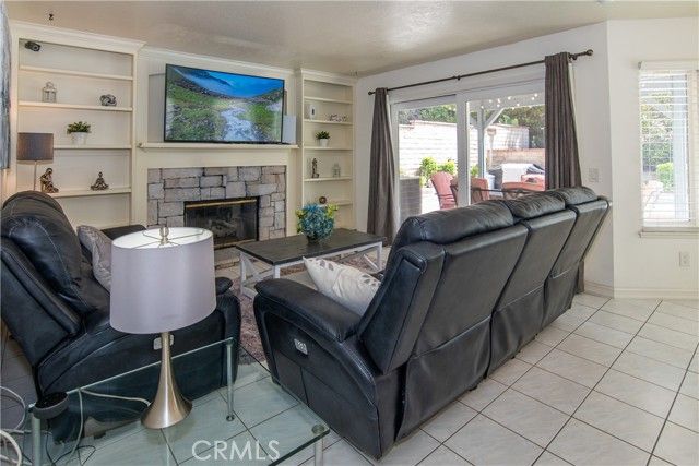 28830 Shadow Valley, Saugus (santa Clarita), CA 91390