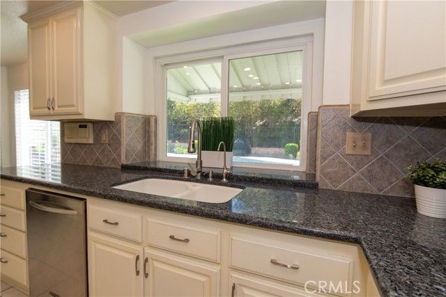 28830 Shadow Valley, Saugus (santa Clarita), CA 91390