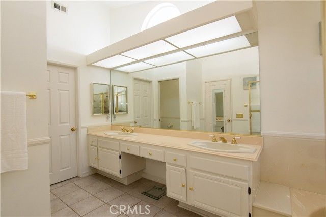 28830 Shadow Valley, Saugus (santa Clarita), CA 91390