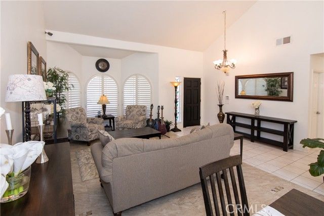 28830 Shadow Valley, Saugus (santa Clarita), CA 91390