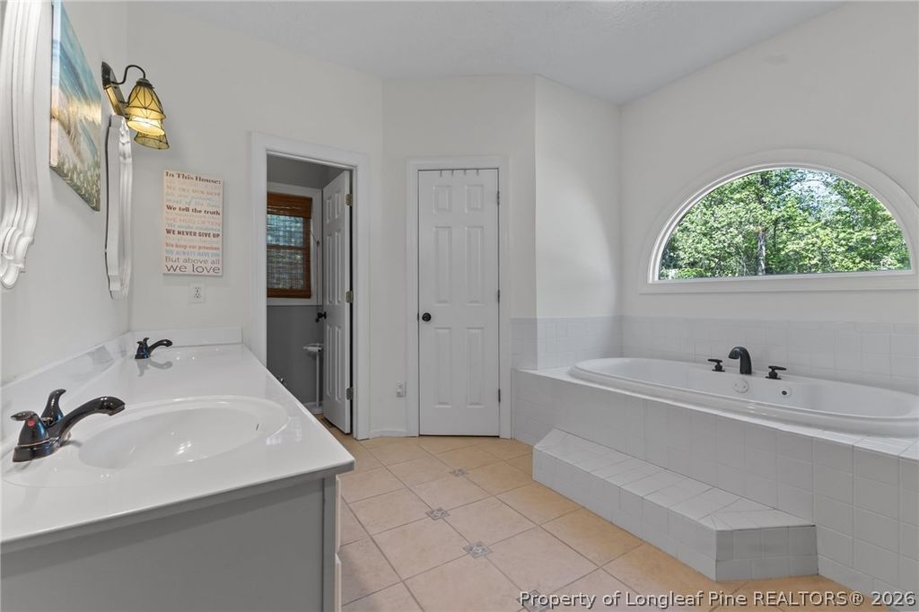 1096 Dean Road, St Pauls, NC 28384 — photo 24