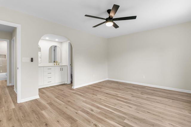 104 Foxfire Court, Summerville, SC 29486