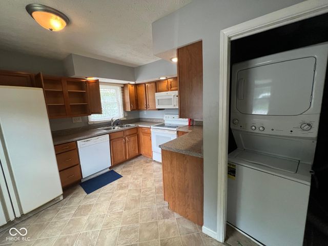 3945 Aurora Street, Indianapolis, IN 46227