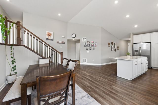 18693 Hamel Drive, Lakeville, MN 55044