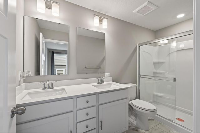 18693 Hamel Drive, Lakeville, MN 55044