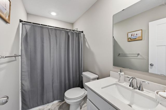 18693 Hamel Drive, Lakeville, MN 55044