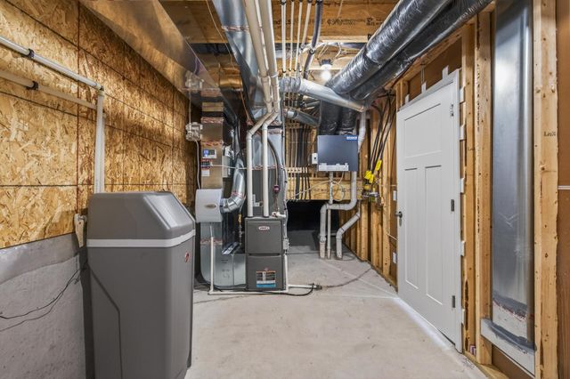 18693 Hamel Drive, Lakeville, MN 55044