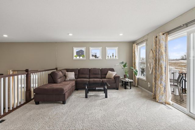 18693 Hamel Drive, Lakeville, MN 55044