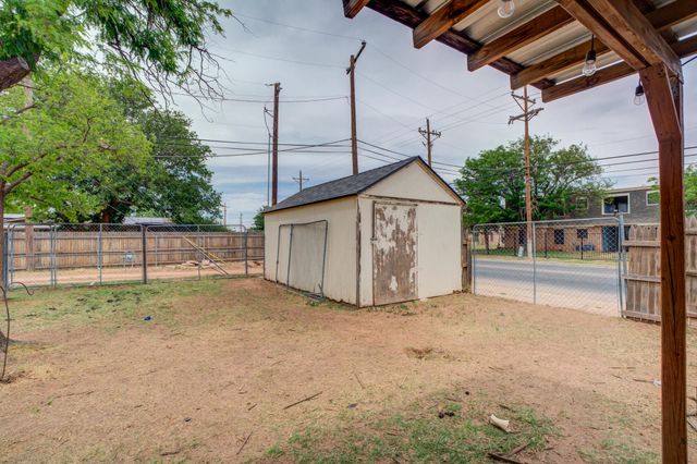 4802 53rd Street, Lubbock, TX 79414