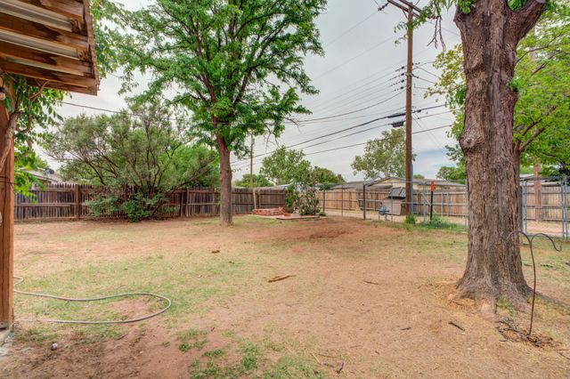 4802 53rd Street, Lubbock, TX 79414