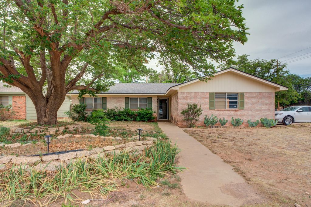 4802 53rd Street, Lubbock, TX 79414