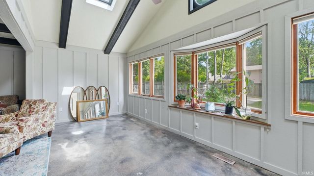 6514 Centerton Drive, Fort Wayne, IN 46815