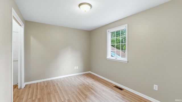6514 Centerton Drive, Fort Wayne, IN 46815
