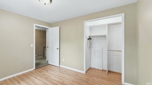 6514 Centerton Drive, Fort Wayne, IN 46815