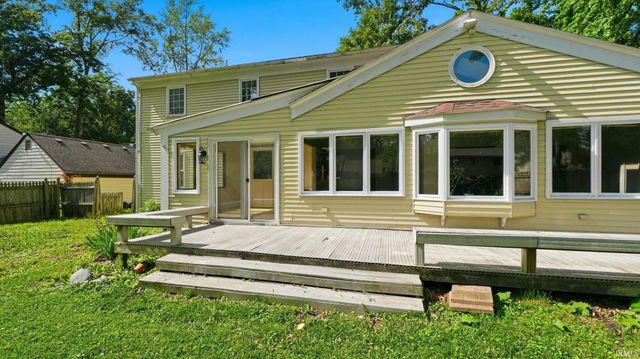 6514 Centerton Drive, Fort Wayne, IN 46815